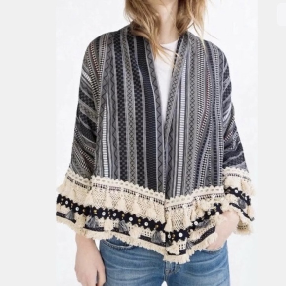 NEW ZARA Fringe Crochet Kimono Jacket Sz M - Picture 2 of 11